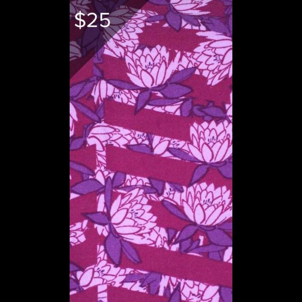 NWT os LULAROE LEGGINGS